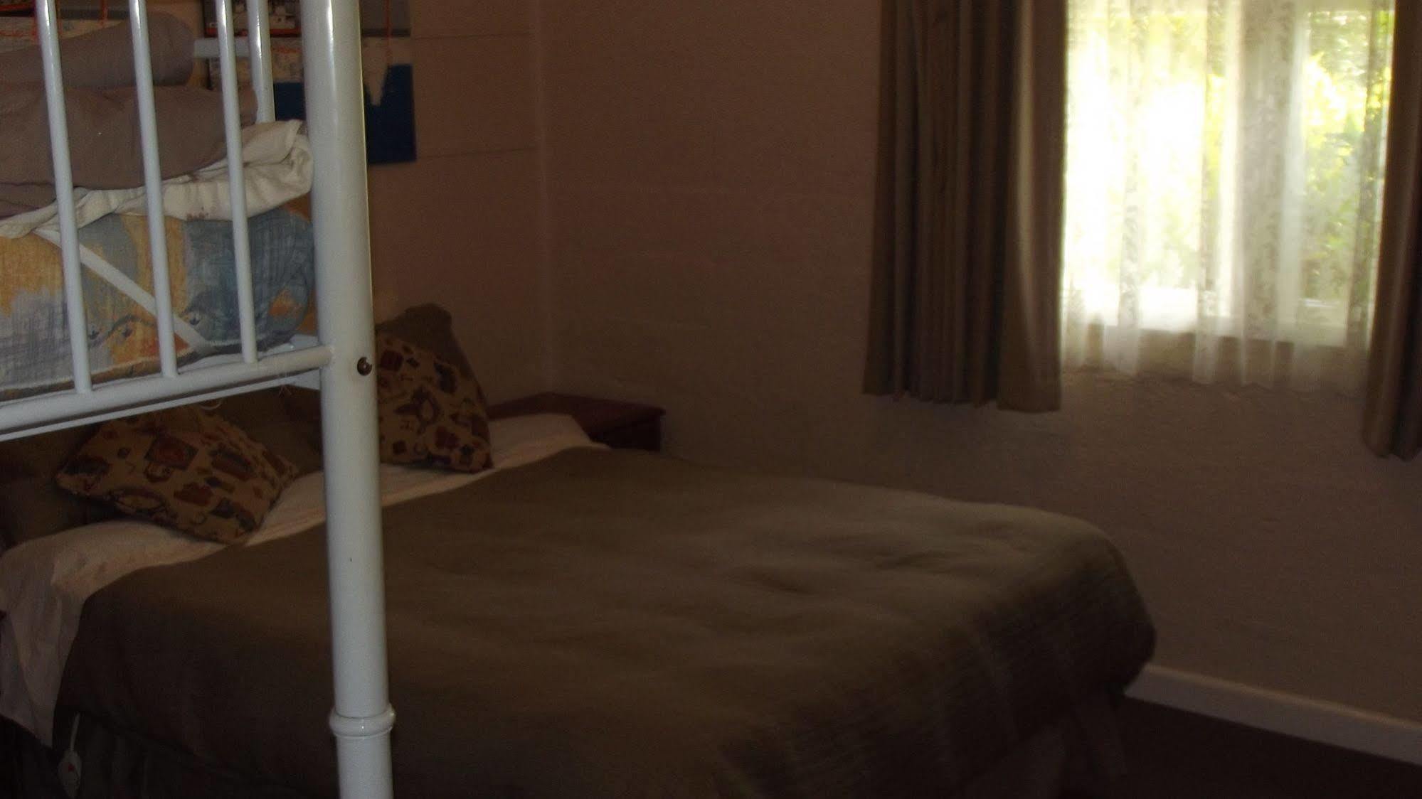 Lakes Entrance Holiday Units Dış mekan fotoğraf
